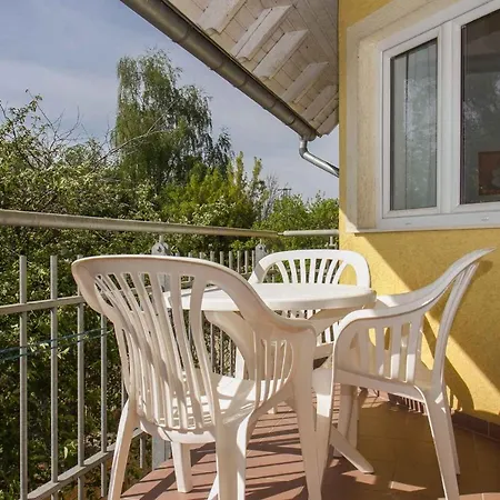 In 19492 Apartamento *